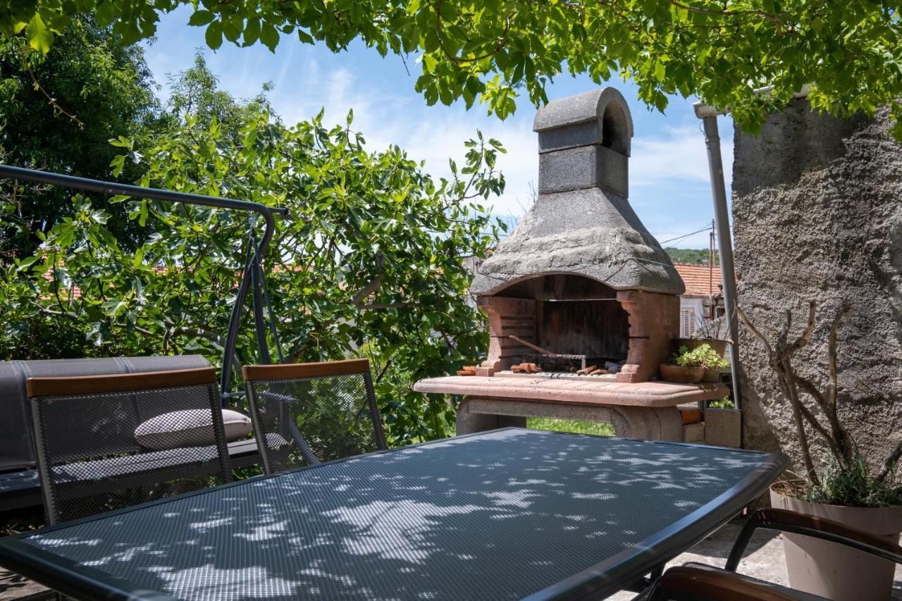 Apartments With Wifi Sali, Dugi Otok - 8189 Εξωτερικό φωτογραφία
